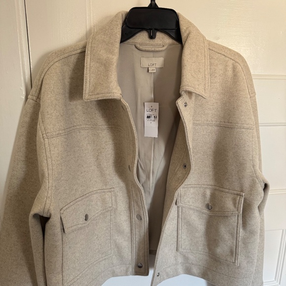 Brushed Cropped Shirt Jacket - oatmeal - Picture 4 of 5